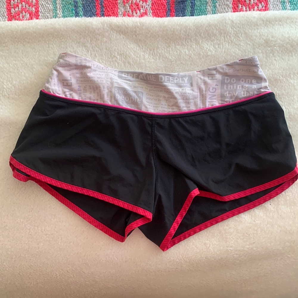 lululemon shorts size 4
